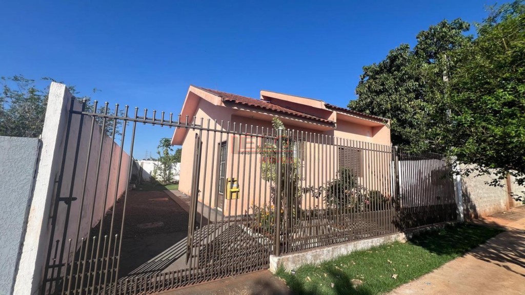 Casa Residencial para venda no Moradias Atenas em Maringa com 60m² por R$ 239.000,00