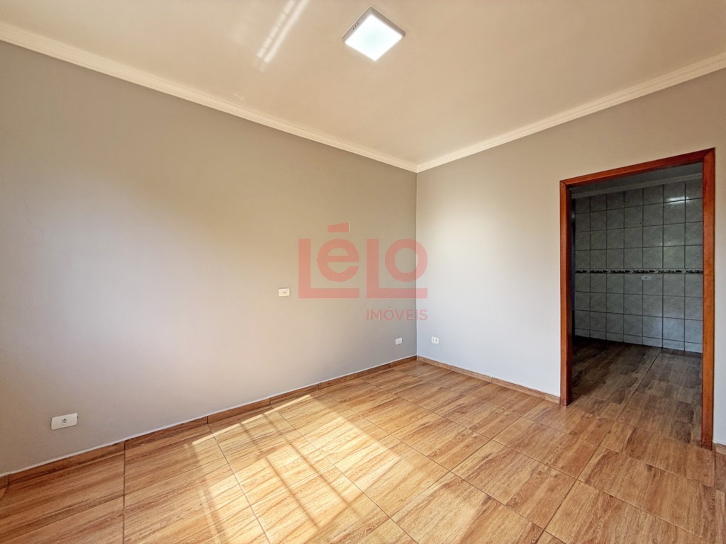 Casa Residencial para locacao no Conj Hab Joao de Barro Thais em Maringa com 92,46m² por R$ 1.500,00