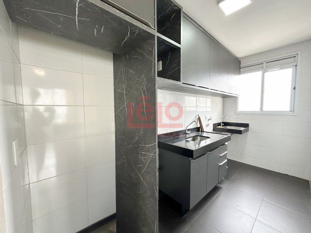 Apartamento para locacao no Jardim America em Maringa com 57,69m² por R$ 1.800,00