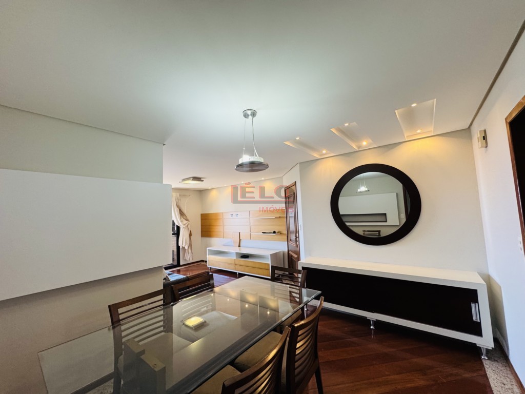Apartamento para venda no Zona 07 em Maringa com 233m² por R$ 950.000,00