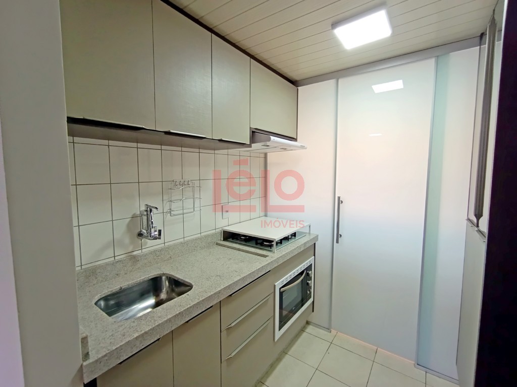 Apartamento para venda no Jardim Sao Silvestre em Maringa com 42,8m² por R$ 210.000,00