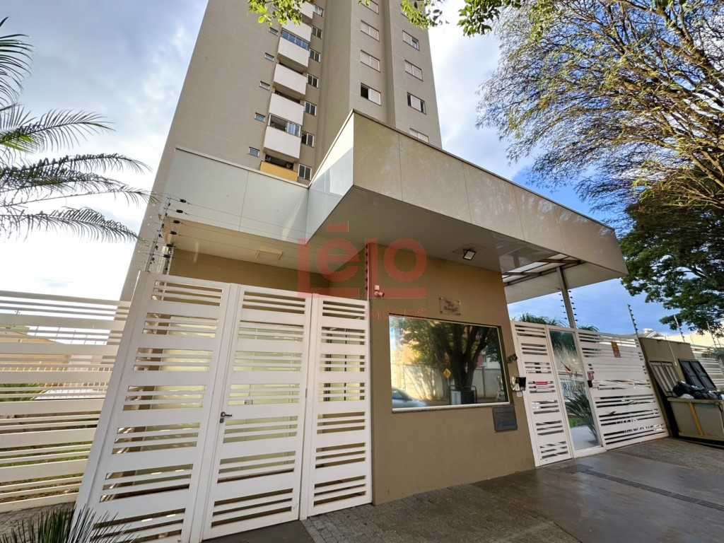 Apartamento para locacao no Zona 07 em Maringa com 104,14m² por R$ 2.000,00