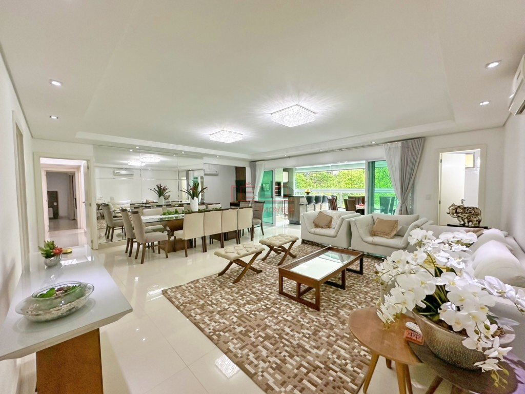 Apartamento para locacao no Zona 01 em Maringa com 377,1m² por R$ 12.000,00