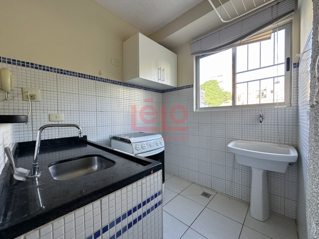 Apartamento para locacao no Zona 07 em Maringa com 52,46m² por R$ 1.100,00