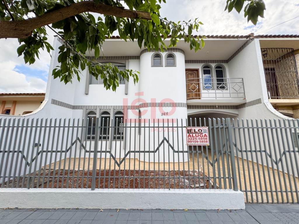 Sobrado para locacao no Vila Santo Antonio em Maringa com 159,11m² por R$ 2.500,00