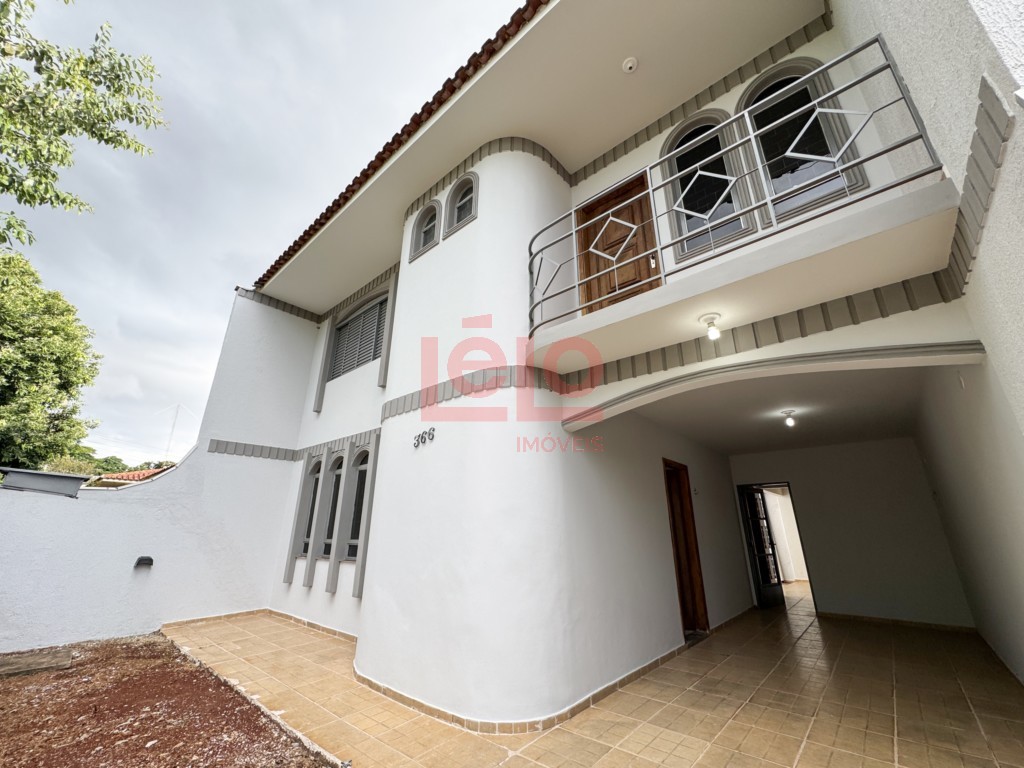 Sobrado para locacao no Vila Santo Antonio em Maringa com 159,11m² por R$ 2.500,00