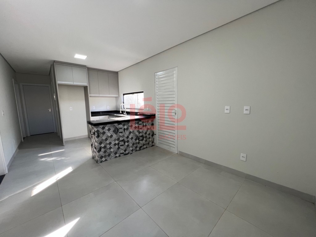 Casa Residencial para locacao no Jardim Espanha em Maringa com 124,26m² por R$ 2.900,00