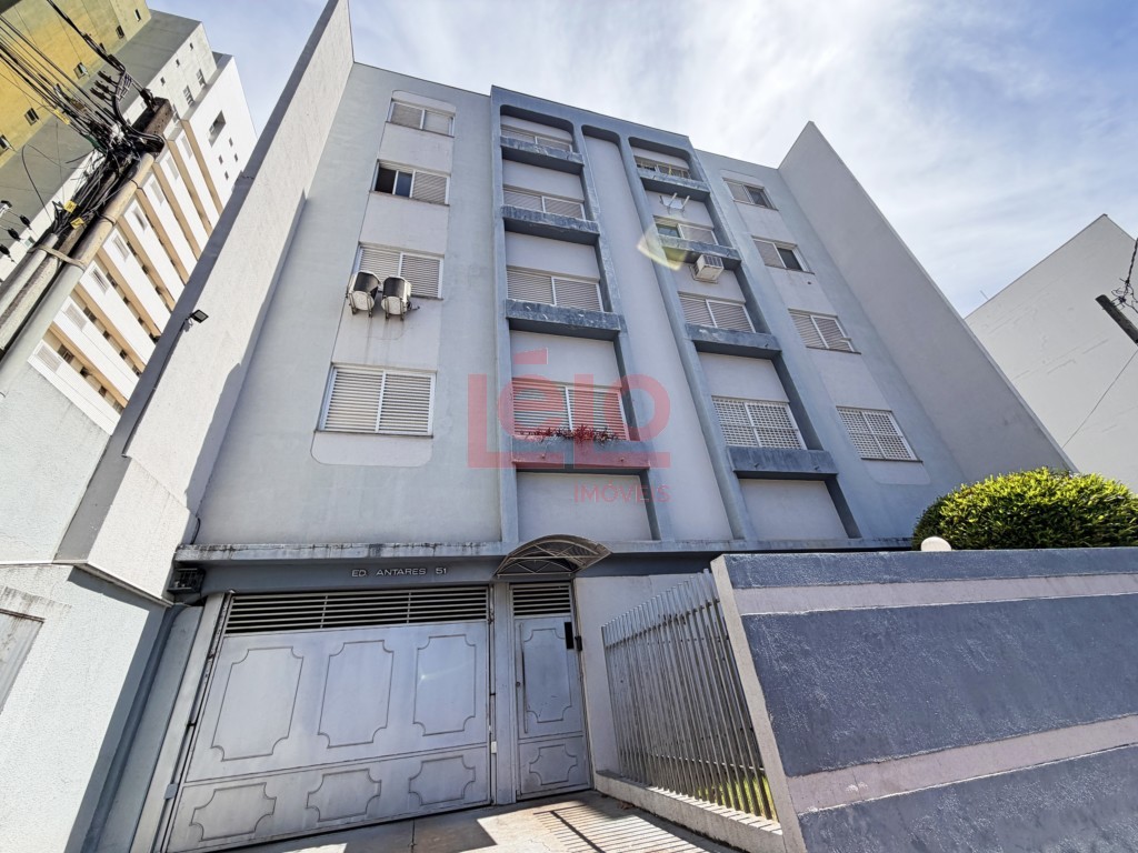 Apartamento para locacao no Zona 07 em Maringa com 83,49m² por R$ 1.400,00