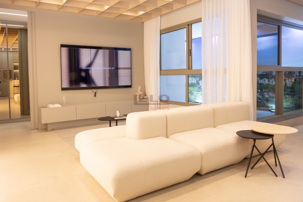 Apartamento para venda no Jardim Aclimacao em Maringa com 267,36m² por R$ 1.521.045,00