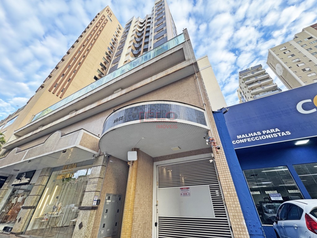 Apartamento para locacao no Zona 01 em Maringa com 122m² por R$ 2.500,00