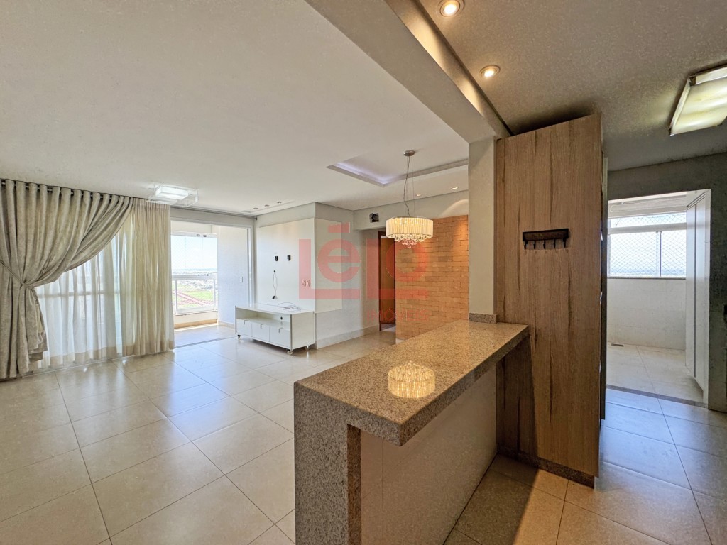 Apartamento para locacao no Vila Marumby em Maringa com 157,25m² por R$ 4.100,00