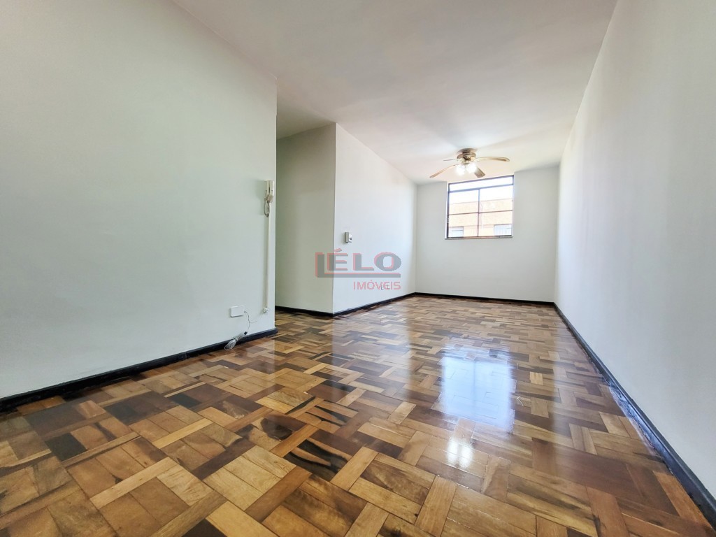 Apartamento para locacao no Zona 07 em Maringa com 81m² por R$ 1.400,00