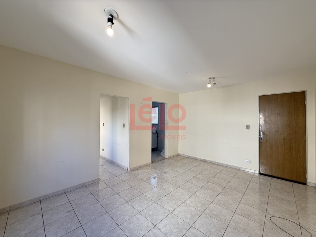 Apartamento para locacao no Zona 07 em Maringa com 88,35m² por R$ 1.150,00