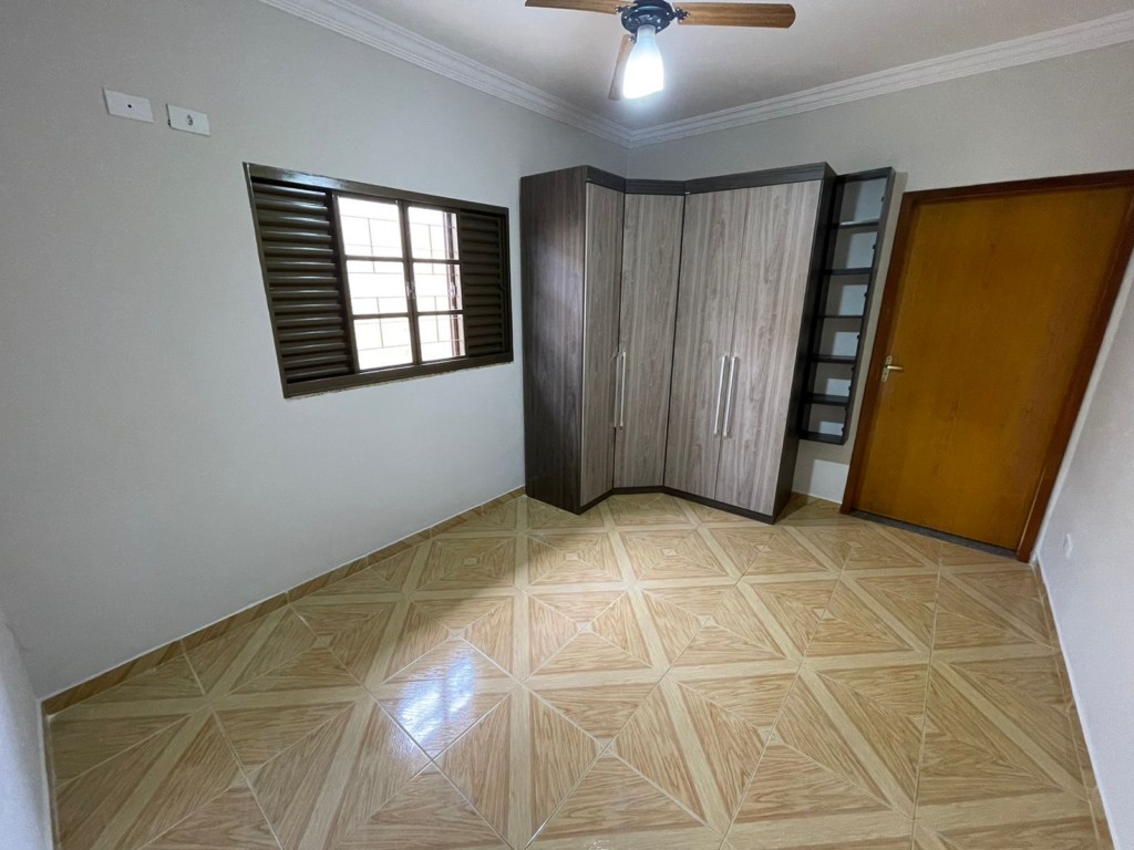 Casa Residencial para locacao no Parque Res Eldorado em Maringa com 170m² por R$ 3.600,00