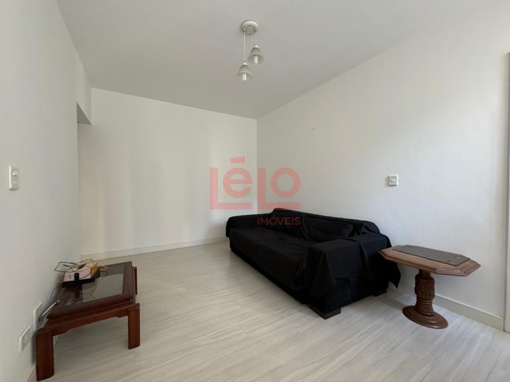 Apartamento para venda no Zona 07 em Maringa com 103,02m² por R$ 280.000,00