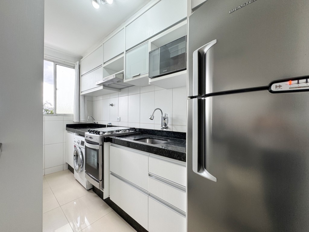 Apartamento para locacao no Jardim Alvorada em Maringa com 55,45m² por R$ 1.900,00