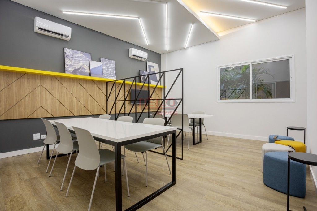 Apartamento para venda no Zona 03 em Maringa com 63,49m² por R$ 591.165,00