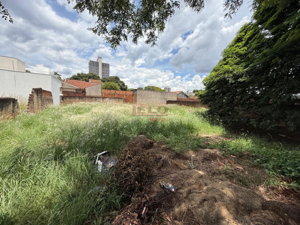 Terreno para venda no Vila Santo Antonio em Maringa com 553m² por R$ 800.000,00