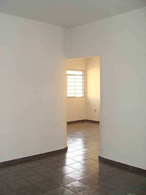 Casa Residencial para locacao no Jardim Vitoria em Maringa com 137,25m² por R$ 2.000,00