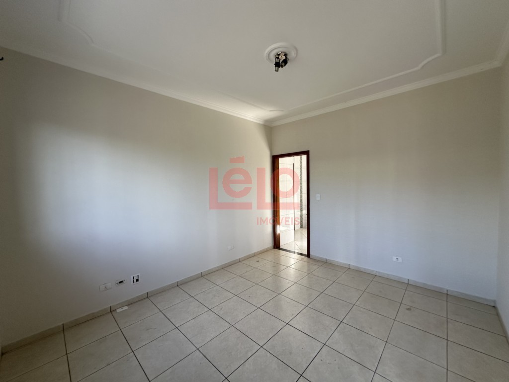 Casa Residencial para locacao no Jardim Italia II em Maringa com 120m² por R$ 3.600,00