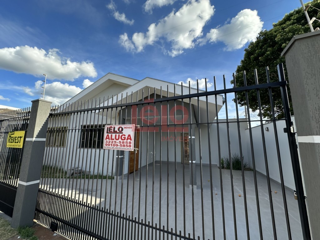 Casa Residencial para locacao no Jardim Italia II em Maringa com 119,64m² por R$ 3.600,00