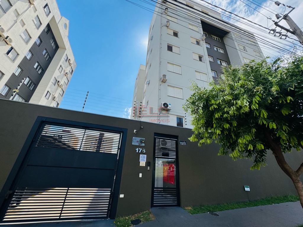 Apartamento para venda no Loteamento Sumare em Maringa com 87,24m² por R$ 260.000,00