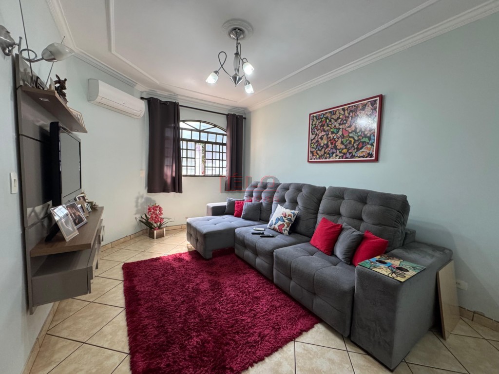 Casa Residencial para venda no Jardim Ipanema em Maringa com 300m² por R$ 598.000,00