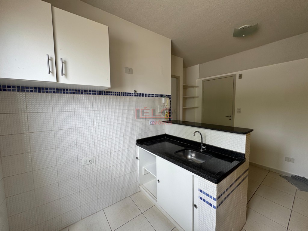 Apartamento para locacao no Zona 07 em Maringa com 54m² por R$ 1.250,00