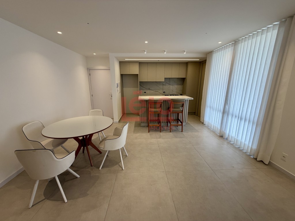 Apartamento para alugar em Vila Bosque, Maringá — Portal Chave Fácil
