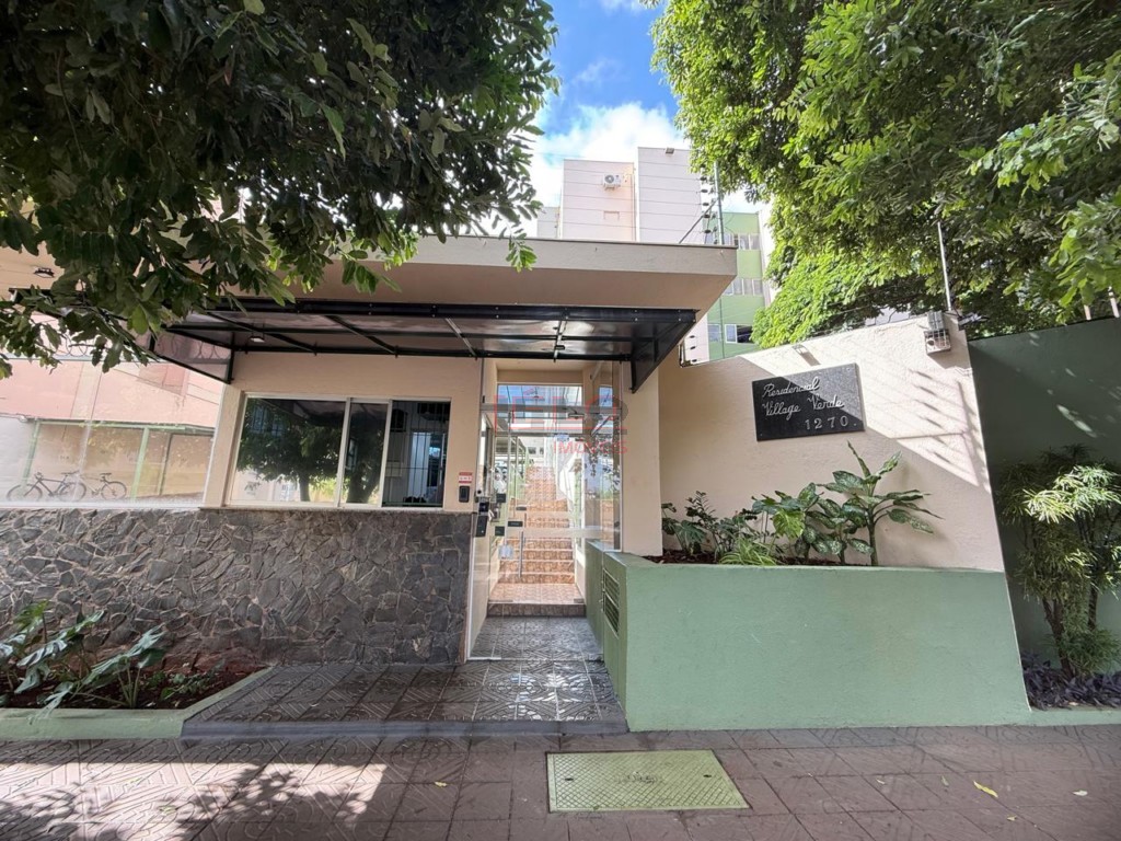 Apartamento para venda no Zona 07 em Maringa com 79m² por R$ 190.000,00