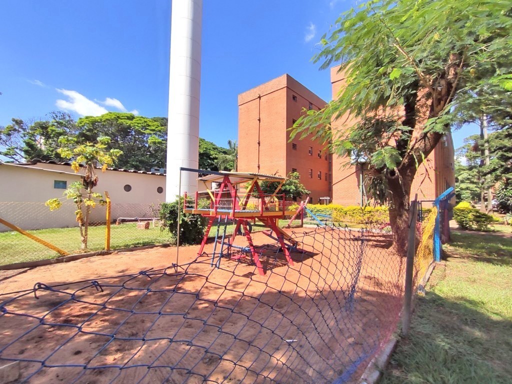 Apartamento para locacao no Zona 07 em Maringa com 81m² por R$ 1.100,00