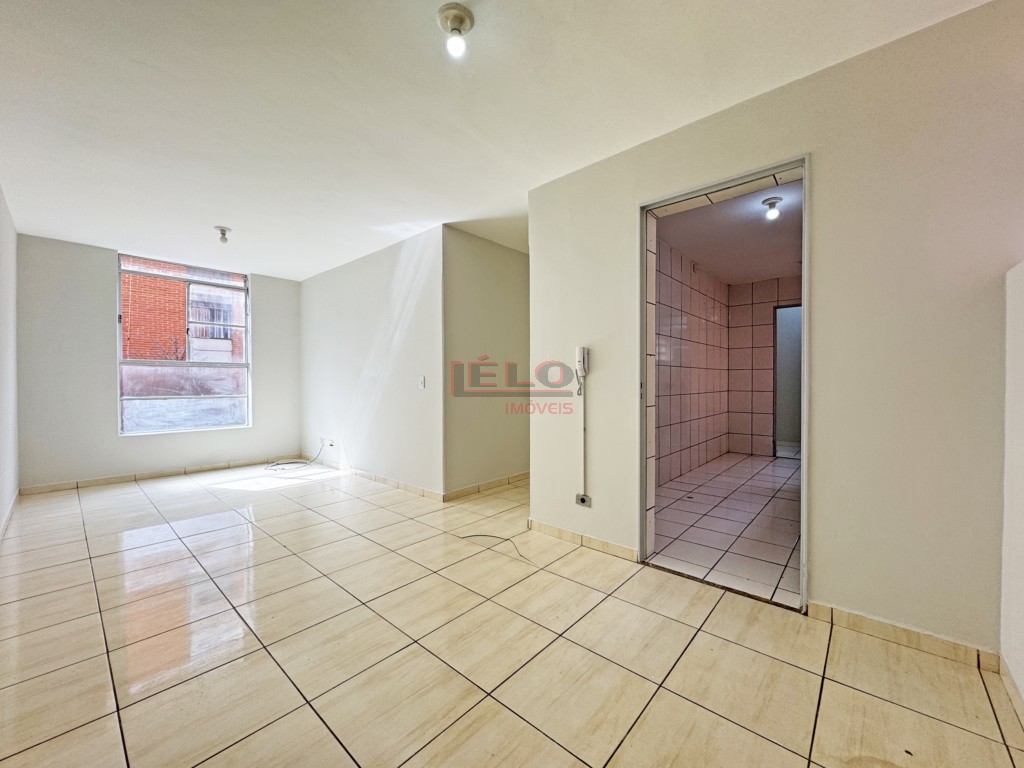 Apartamento para locacao no Zona 07 em Maringa com 80,77m² por R$ 1.150,00