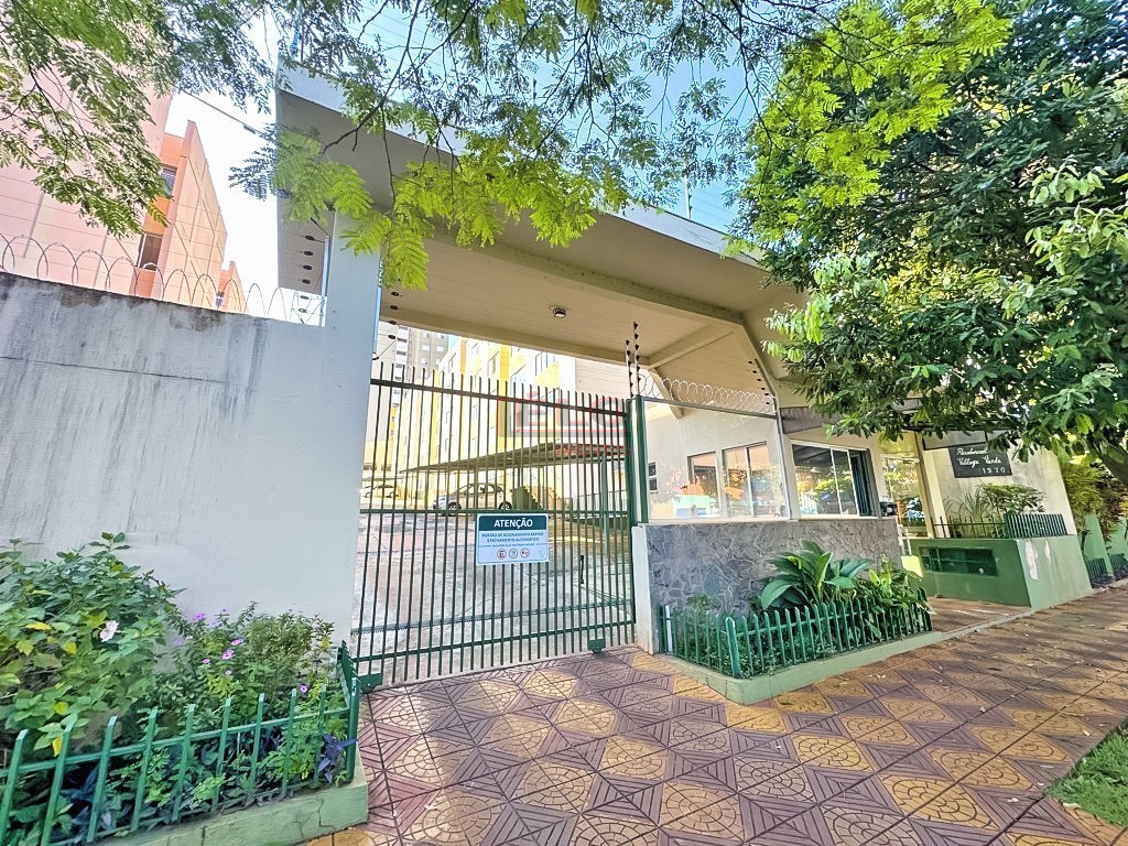 Apartamento para venda no Zona 07 em Maringa com 67m² por R$ 170.000,00