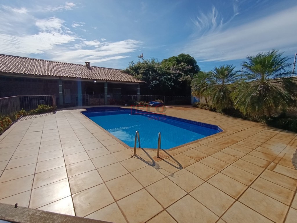 Área para venda no Jardim Dias I em Maringa com 834,1m² por R$ 950.000,00