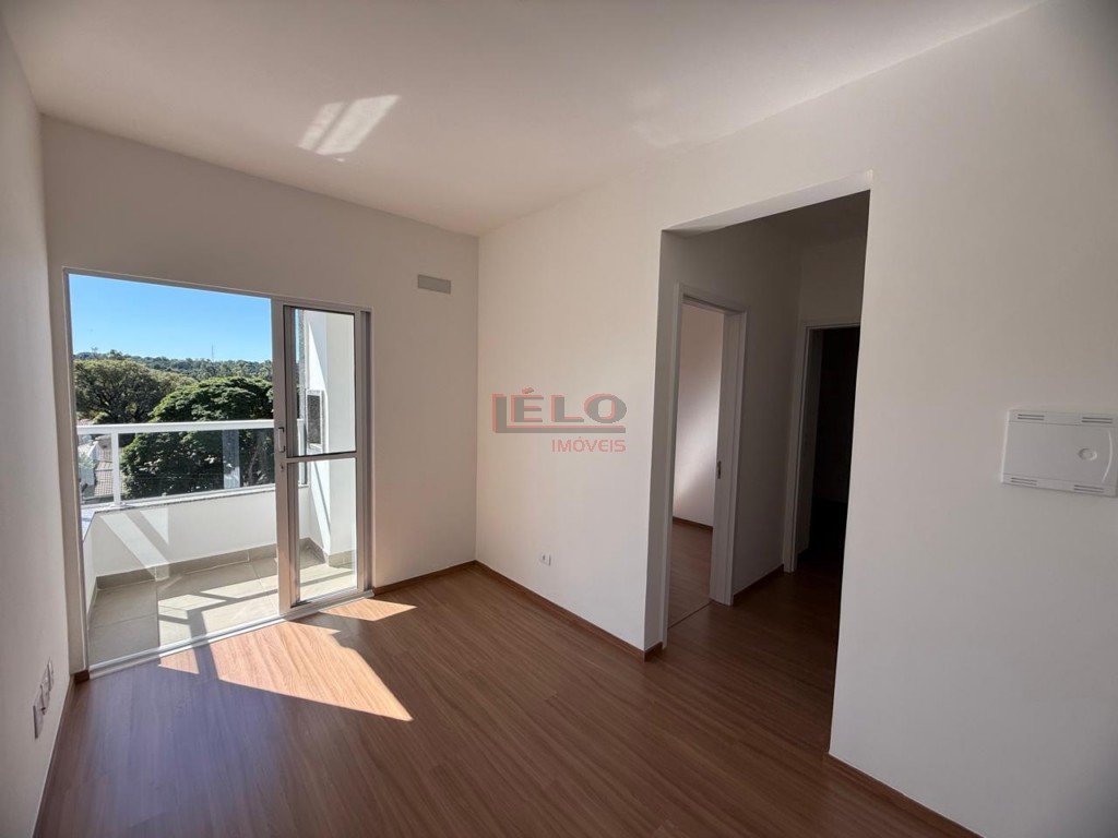 Apartamento para venda no Parque Industrial em Maringa com 53m² por R$ 340.000,00