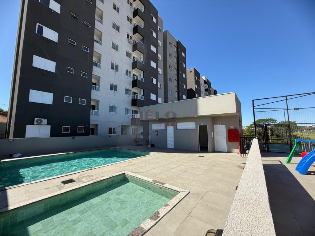 Apartamento para venda no Parque Industrial em Maringa com 53m² por R$ 340.000,00