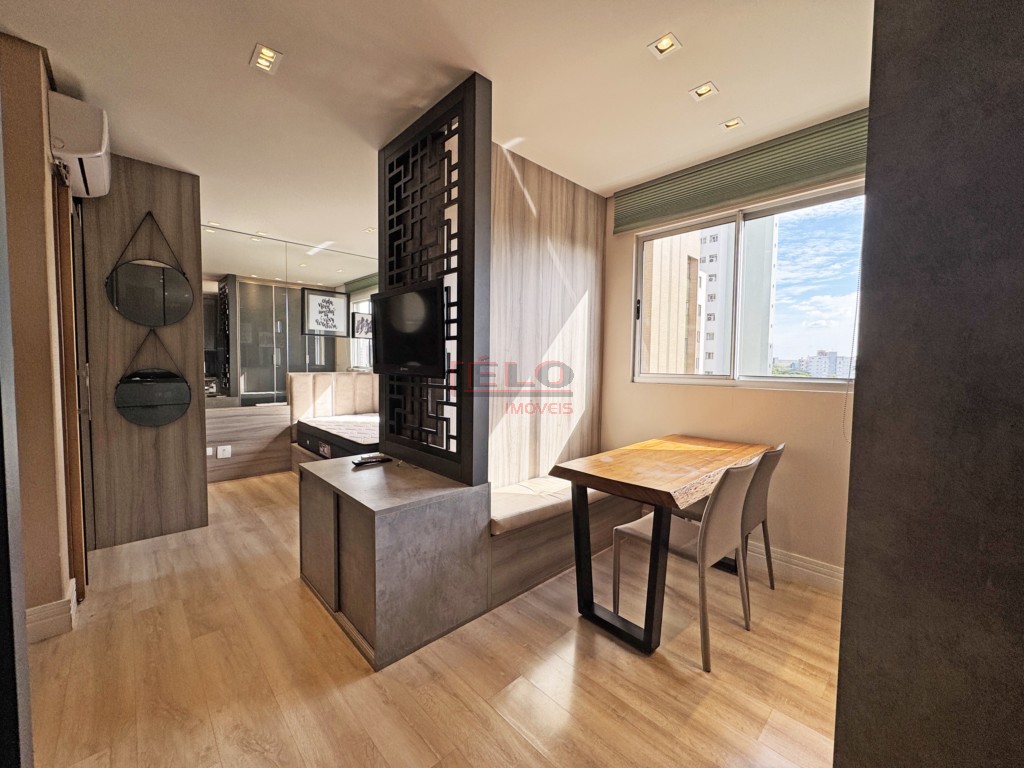 Apartamento para locacao no Zona 07 em Maringa com 67,78m² por R$ 2.300,00