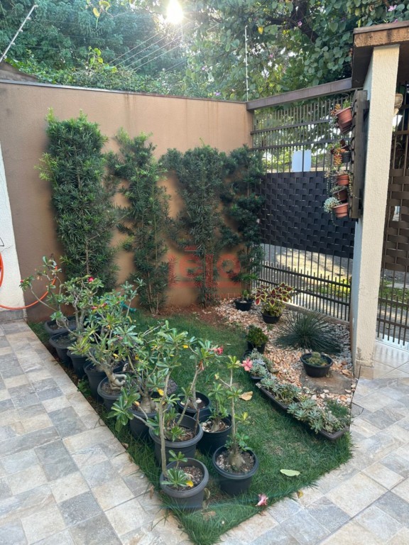 Casa Residencial para venda no Jardim Los Angeles em Maringa com 124,32m² por R$ 720.000,00