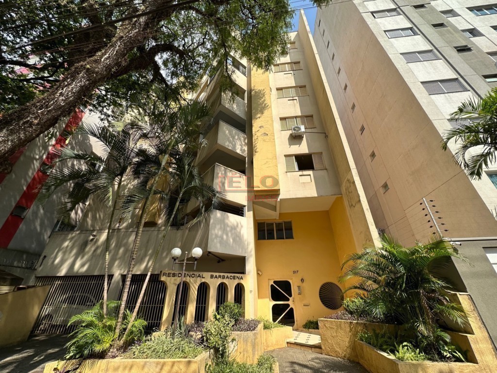 Apartamento para locacao no Zona 07 em Maringa com 131m² por R$ 1.700,00