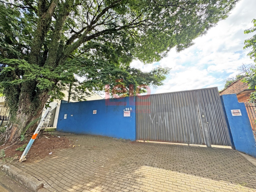 Barracão para venda no Zona 08 em Maringa com 300m² por R$ 2.500.000,00