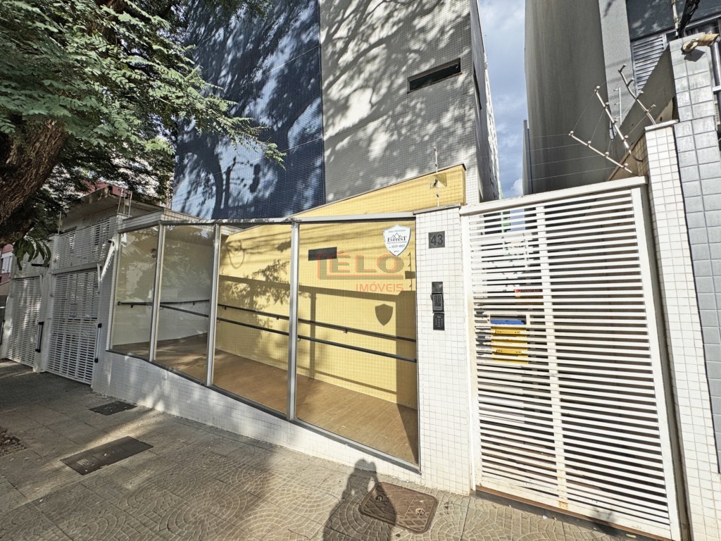 Apartamento para locacao no Zona 07 em Maringa com 54m² por R$ 1.400,00