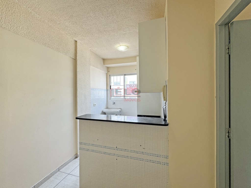 Apartamento para locacao no Zona 07 em Maringa com 54m² por R$ 1.250,00