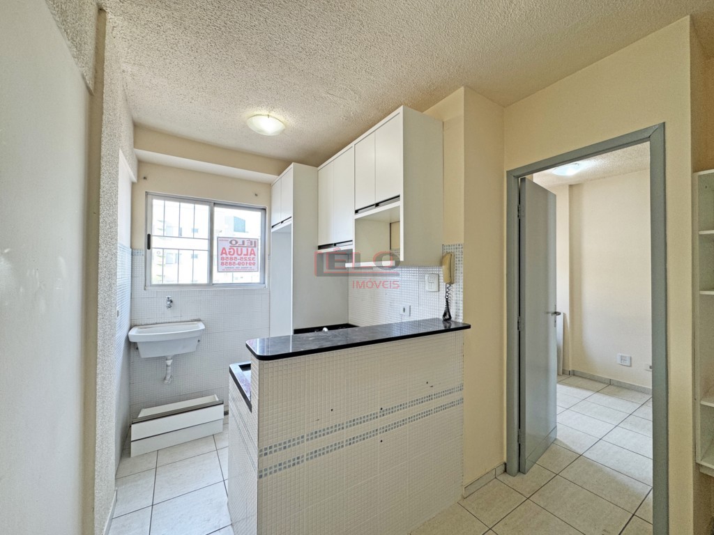 Apartamento para locacao no Zona 07 em Maringa com 54m² por R$ 1.250,00