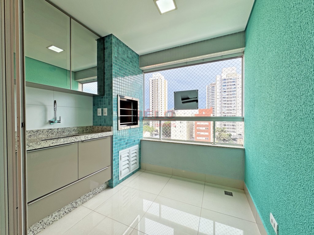 Apartamento para locacao no Zona 03 em Maringa com 160m² por R$ 3.950,00