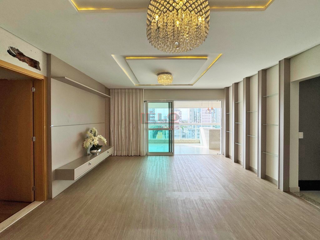 Apartamento para venda no Zona 07 em Maringa com 199m² por R$ 1.800.000,00