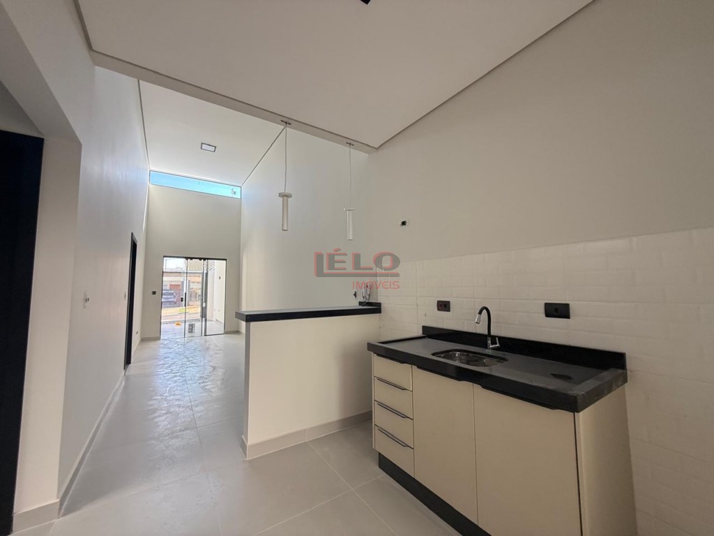 Casa Residencial para locacao no Jardim Italia em Maringa com 105m² por R$ 2.900,00