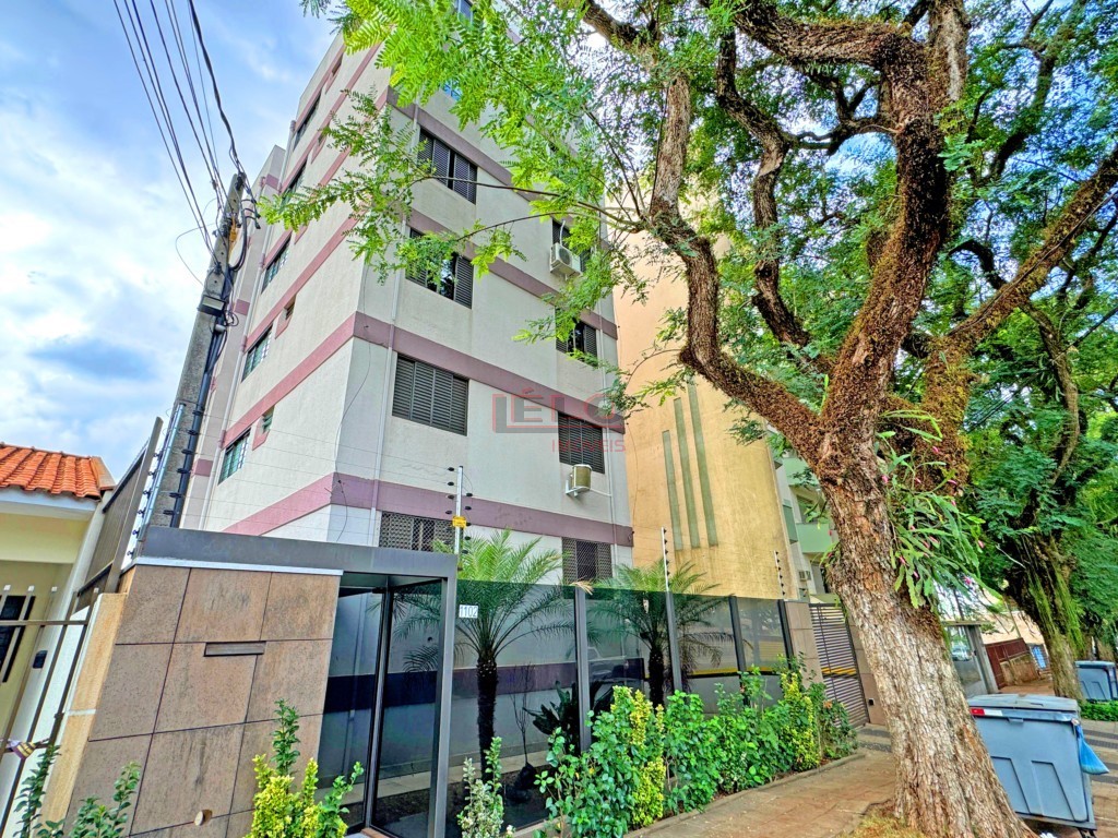 Apartamento para venda no Zona 07 em Maringa com 72m² por R$ 240.000,00