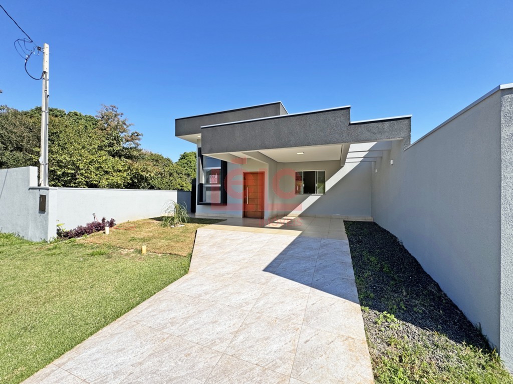 Casa Residencial para locacao no Parque Industrial 200 em Maringa com 105,56m² por R$ 3.000,00