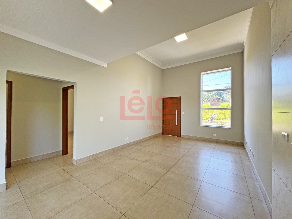 Casa Residencial para locacao no Parque Industrial 200 em Maringa com 105,56m² por R$ 3.000,00