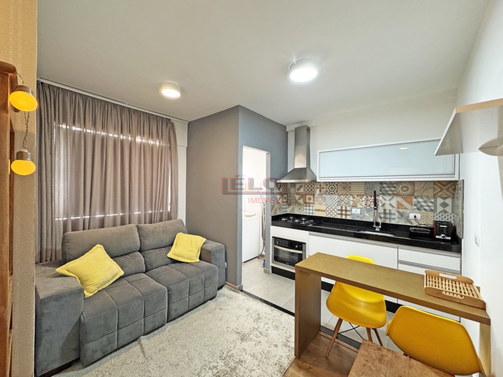 Apartamento para locacao no Zona 03 em Maringa com 89m² por R$ 2.000,00